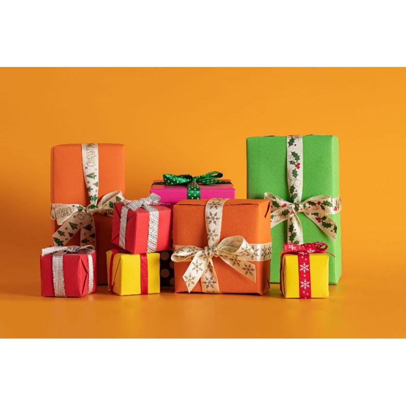 

Gift box kertas kado random