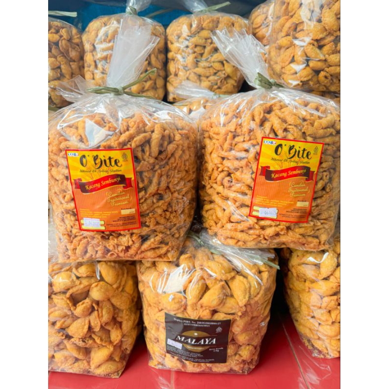 

Kacang Sembunyi Kiloan