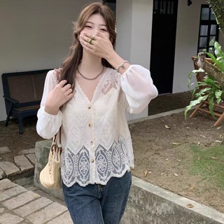 Korea Style Atasan Bunga2 Renda Lengan Sifon