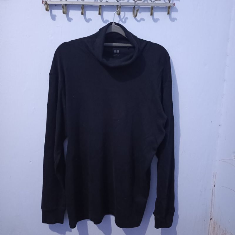Turtleneck Uniqlo Basic Second