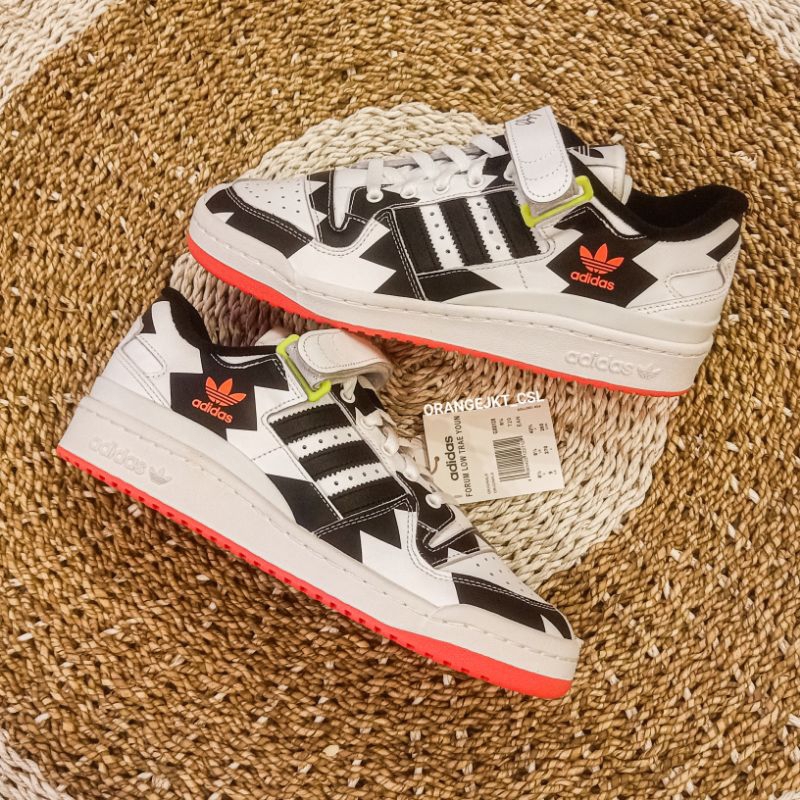 Adidas Forum Low x Trae Young Original