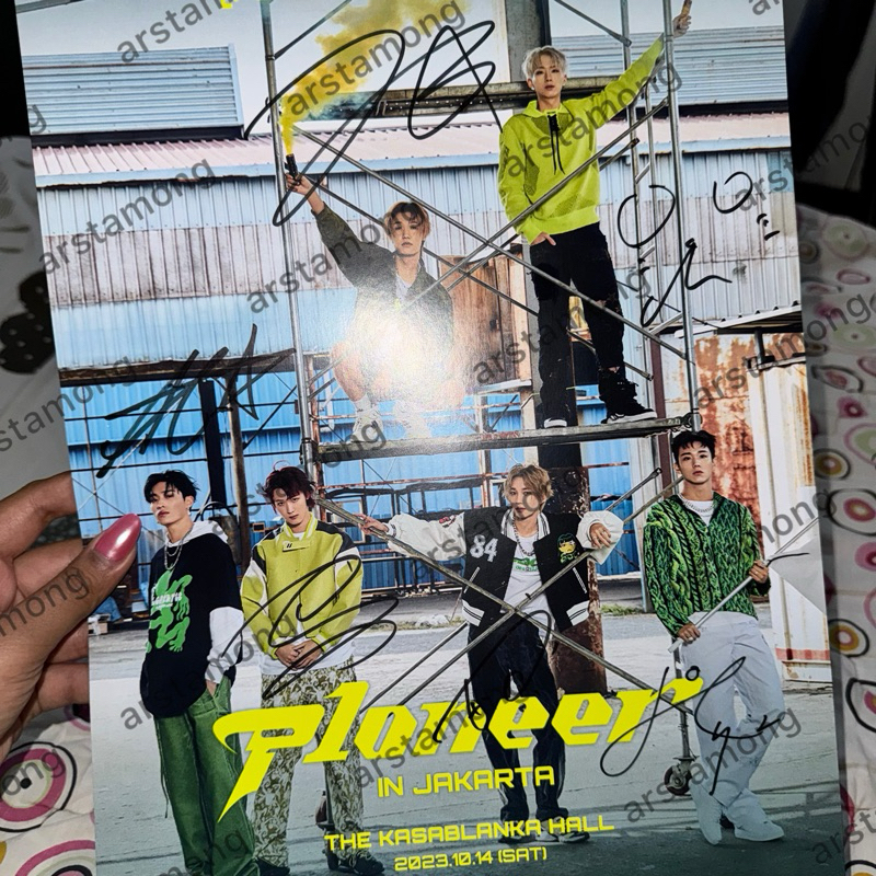 p1harmony - p1oneer tour in jakarta signed poster keeho intak jiung soul theo jongseob pc photocard