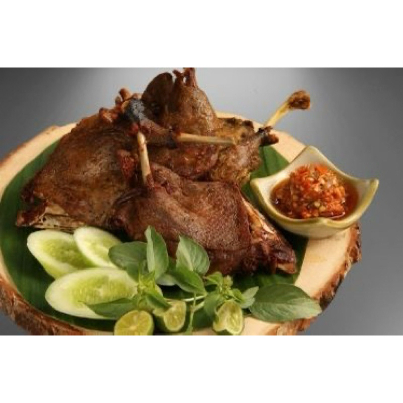 

Bebek Ungkep isi 10 POTONG SIAP GORENG JAMINAN TIDAK PRENGUS