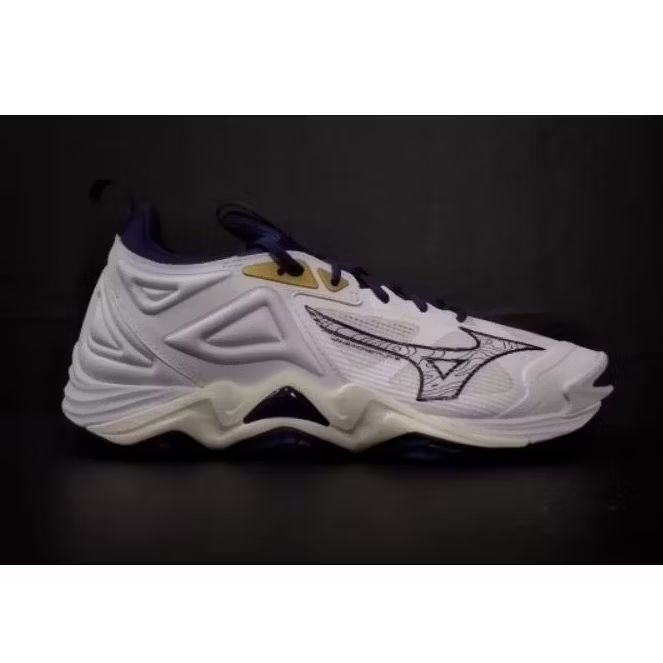Mizuno Wave Momentum 3 low Original