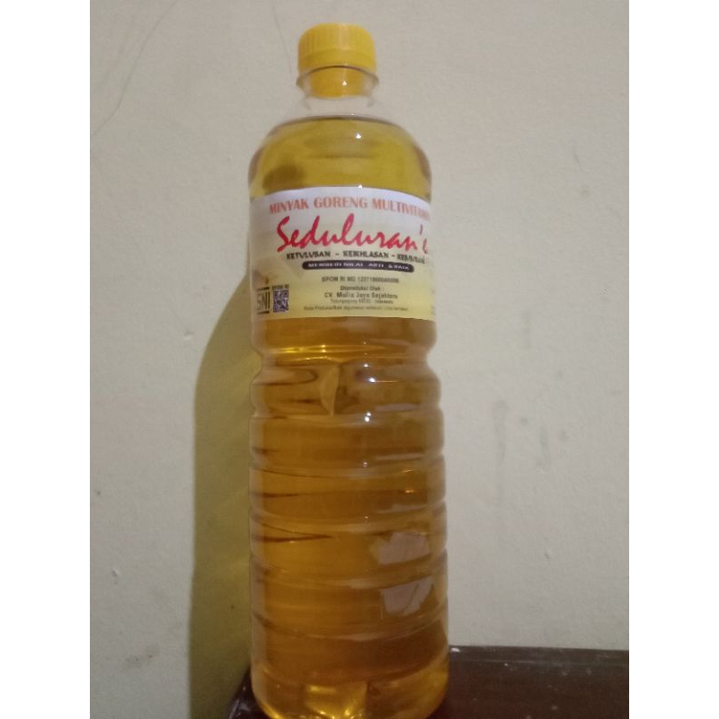 

Minyak goreng 1 L merek seduluran