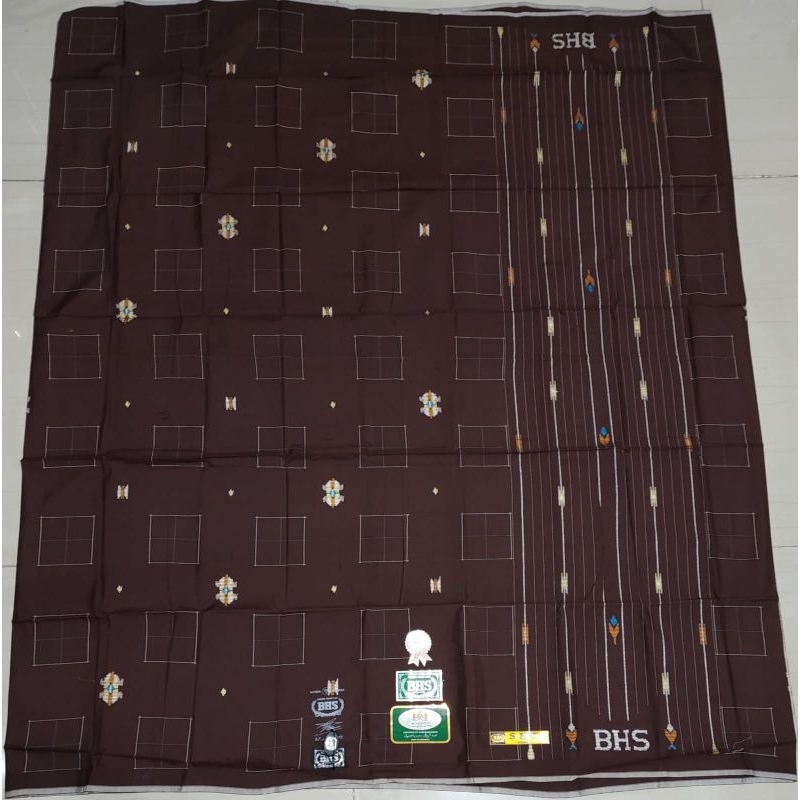 Sarung BHS FULL SUTRA 210 Motif SKT Silver