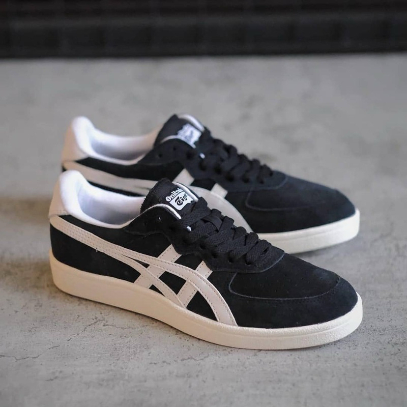 SEPATU ONITSUKA TIGER GSM “Black White”