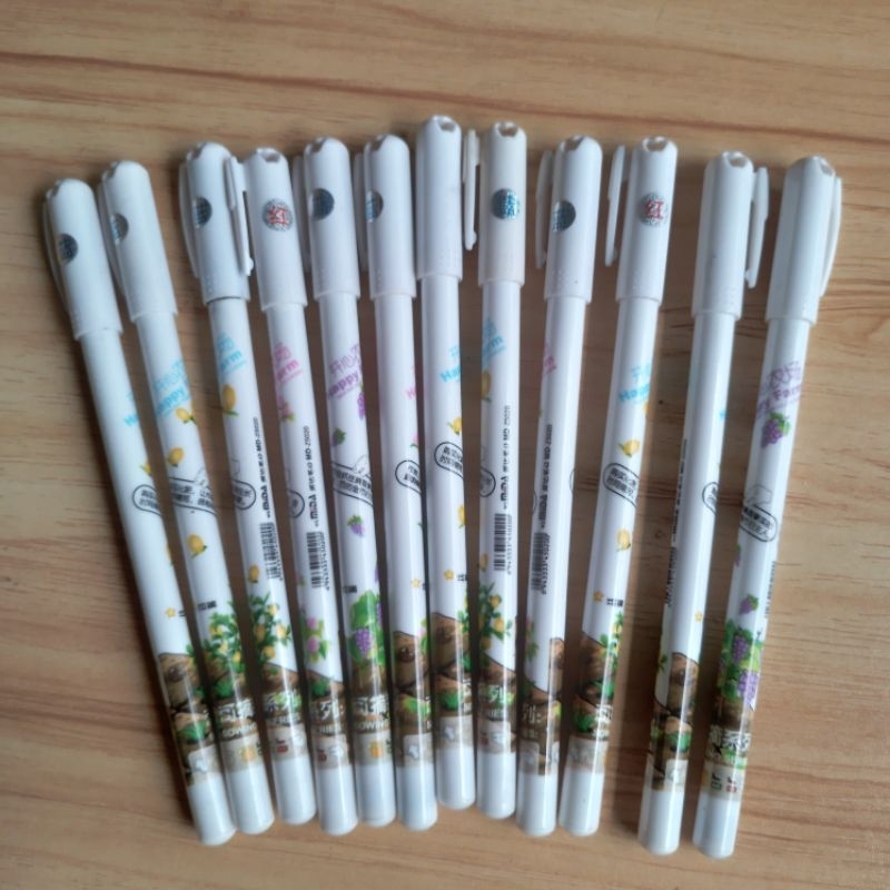 

Bulpoin lucu gel tinta hitam karakter isi 12pcs