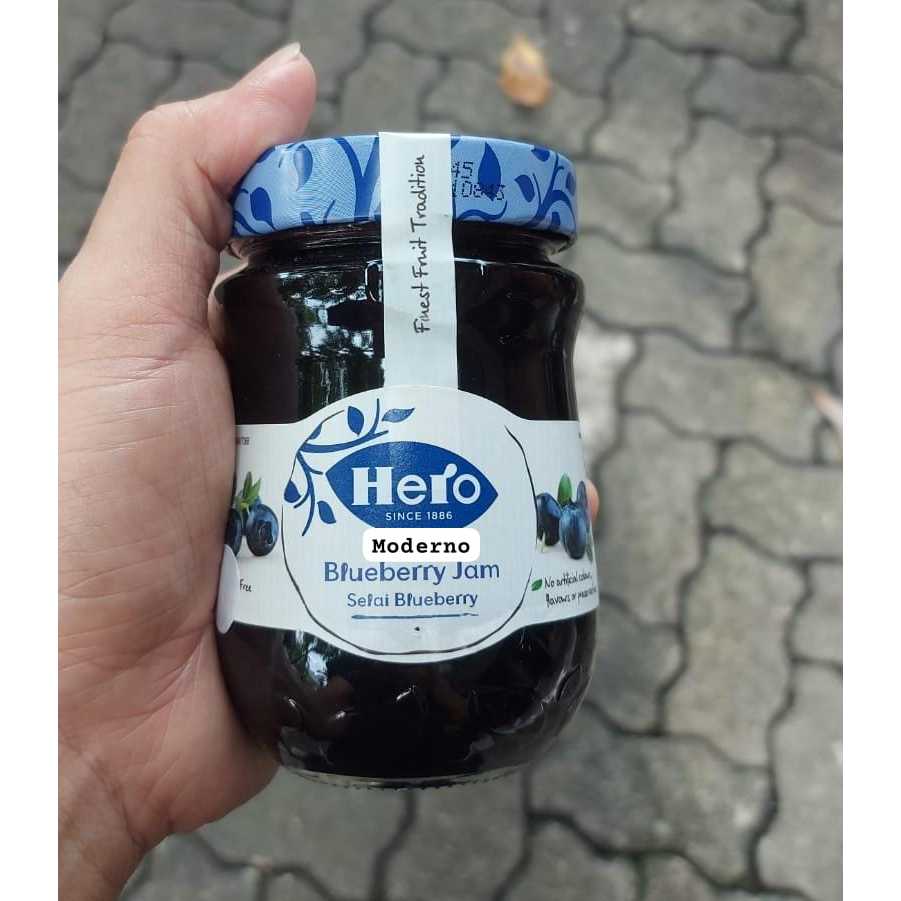 

Selai Hero Blueberry jam 340ml