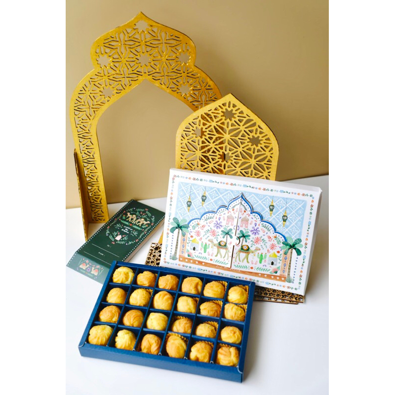 

READY STOCK!! Hampers Lebaran Mini Soes 20-24pcs