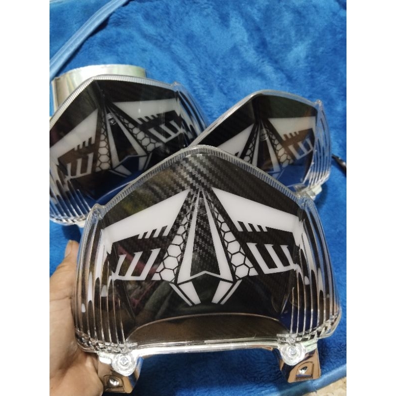 lazy eyes stoplamp mio j/gt custom