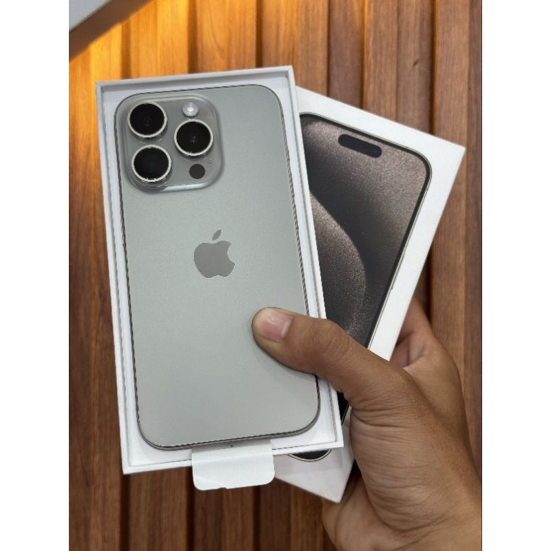 IPHONE 15 PRO 128GB RESMI IBOX SECOND GARANSI ON PANJANG