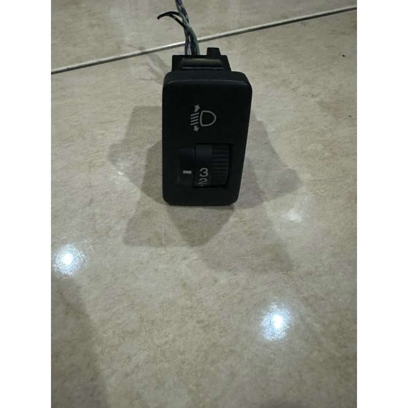 Switch Leveling Headlamp Honda