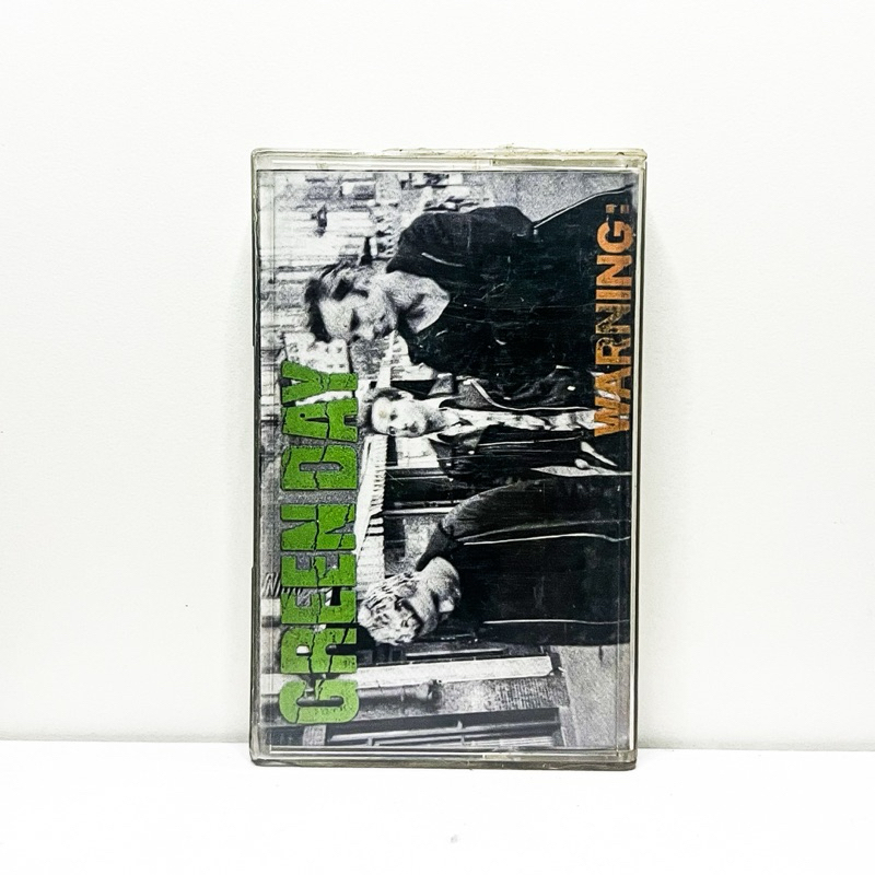 Kaset Pita Album Green Day Warning