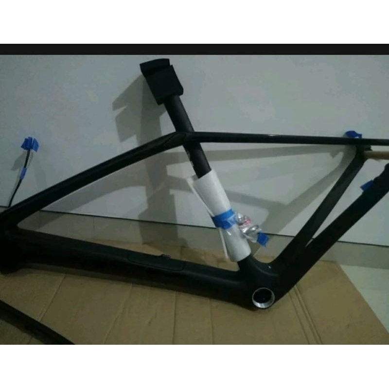 TREK Domane SL Disc Black Frame