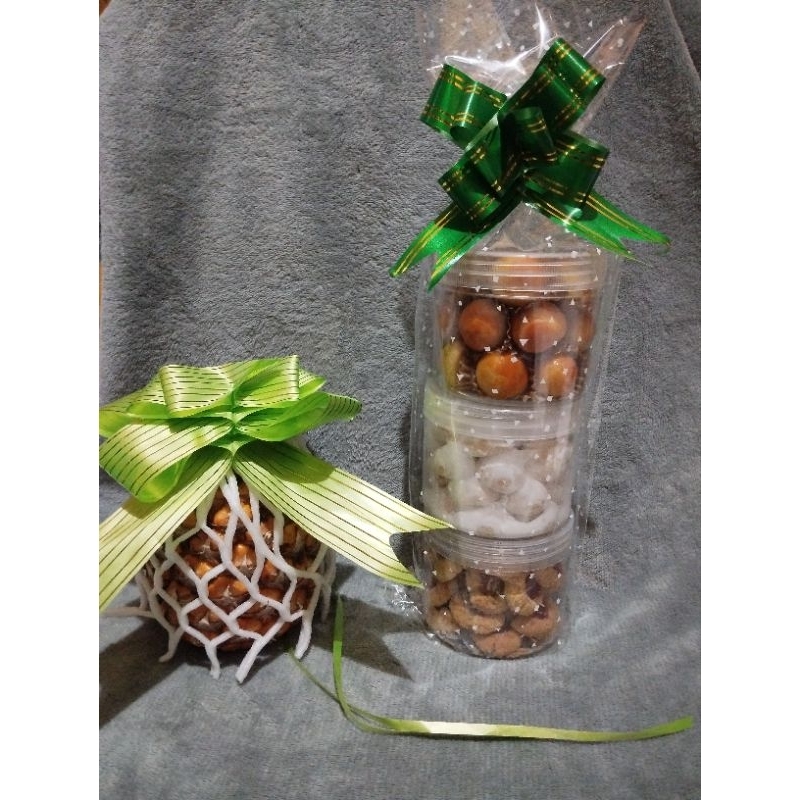 

Paket hampers kue kering Lebaran