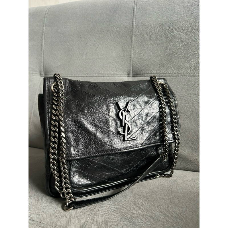SALE ‼️ RARE ‼️ tas medium Niki Saint Laurent Paris warna black