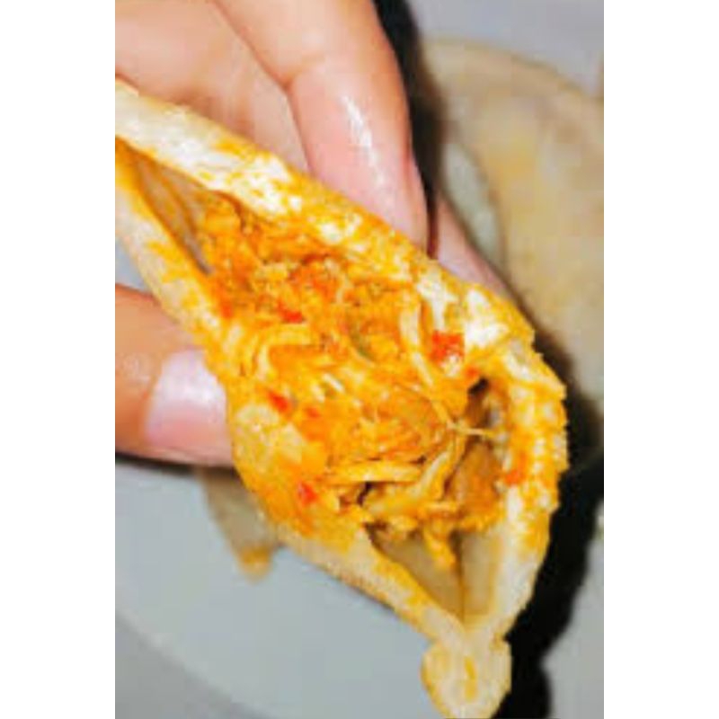 

cireng isi ayam suwir pedas mantap