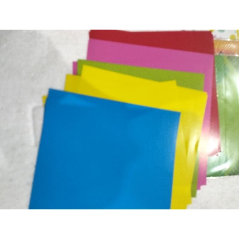 

ORIGAMI 14 X 14 MERK KIKY KERTAS ORIGAMI POLOS WARNA