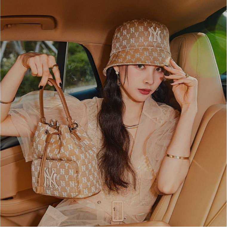 [Ready]MLB Jacquard Bucket Hat in Brown l Grey Pink