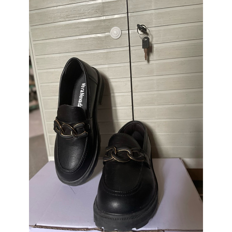 PL sepatu uk36 by vera nevada