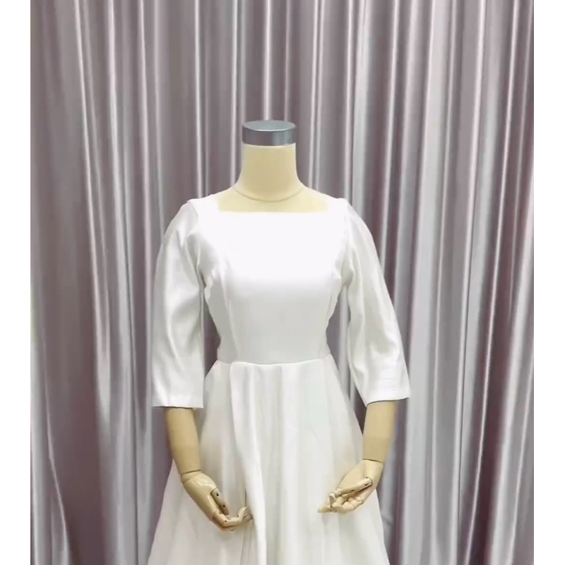 Preloved Party Gown White Satin Peremium