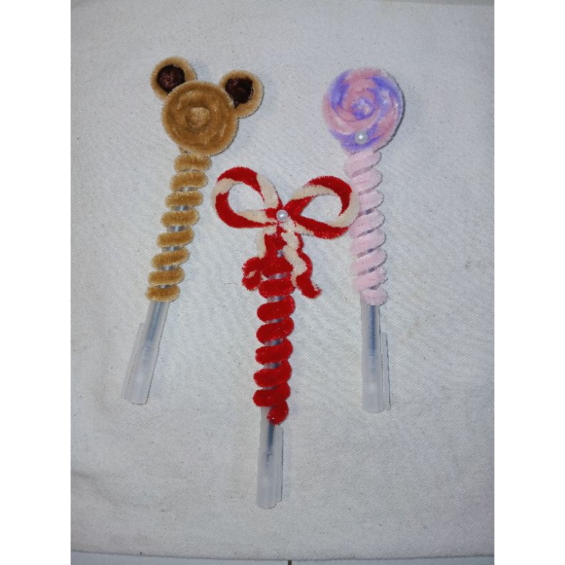 

Kawat Bulu Pulpen/Pensil Custom Warna Karakter
