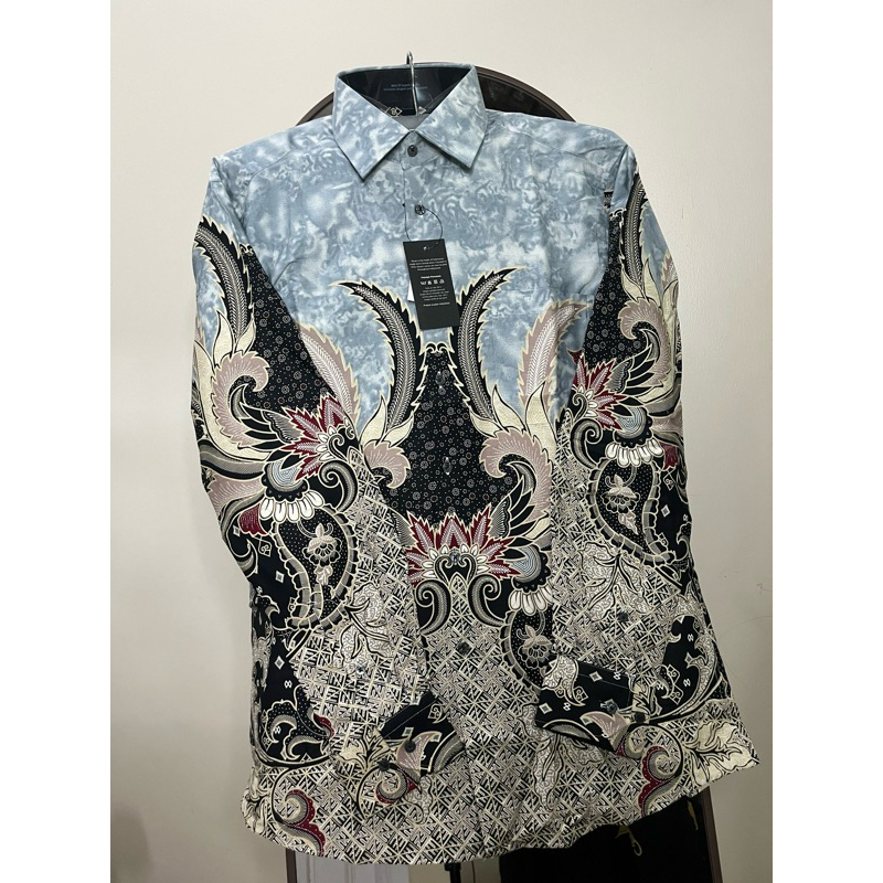 Kemeja Batik Alisan. Kemeja Batik Pria Berkualitas. Kemeja Batik Alisan Lengan Panjang. Kemeja Pria 
