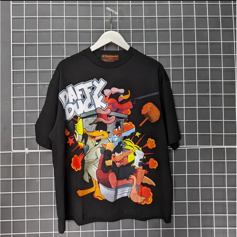 Daffy duck tee