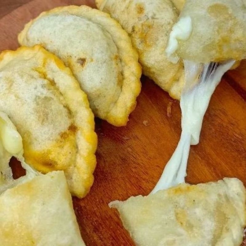 

cireng isi keju