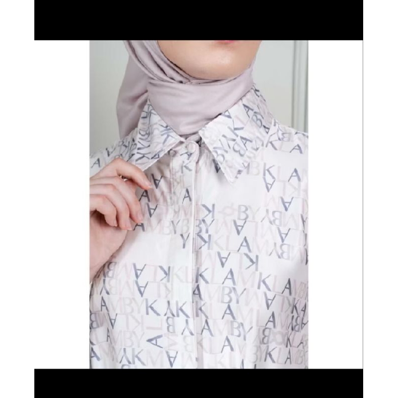 Prelove Wearing Klamby WK Lexica dress Rare item