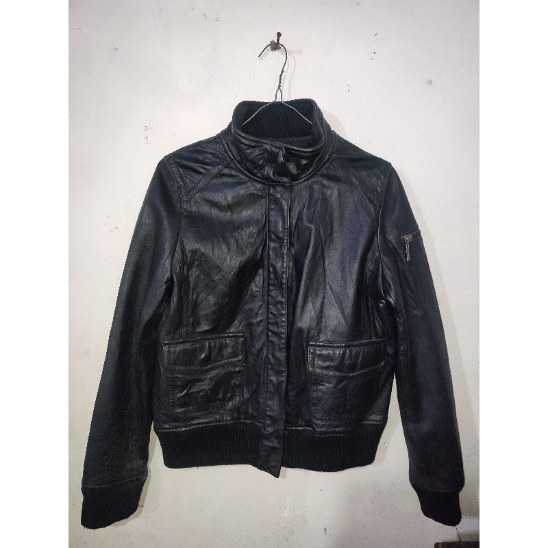 Preloved Jaket Kulit Brand GIORDANO