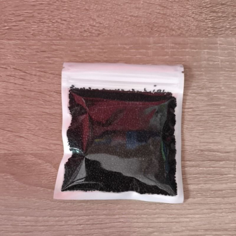 

Biji Selasih hitam 40 gram