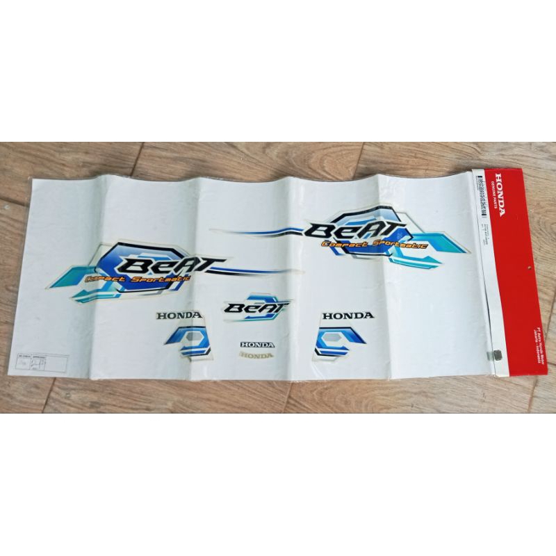 Honda beat karbu gen 1 beat karbu putih 2008 striping beat 2008 putih striping beat karbu putih 2008