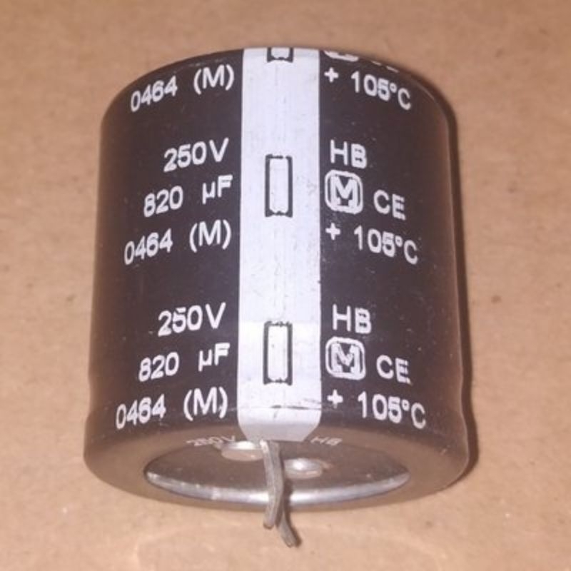 C Elko Elco 820uF 250V 820 uF 250 V Snap In