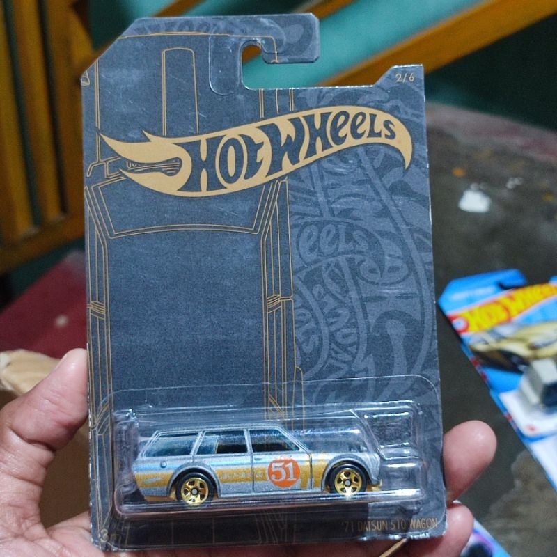 diecast hotwheels hot wheels  hw 71 datsun bluebird 510 wagon  jdm 55th anniversary satin