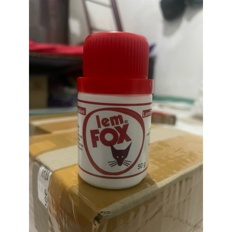 

lem fox putih 50gr / lem kertas / lem kerajinan tangan / lem anak sekolah / lem perekat kertas