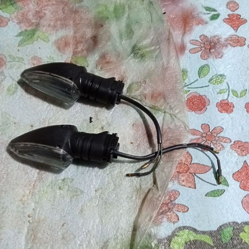 Lampu Sein Sen Kiri Yamaha R15 Vixion New Original Second Stanley