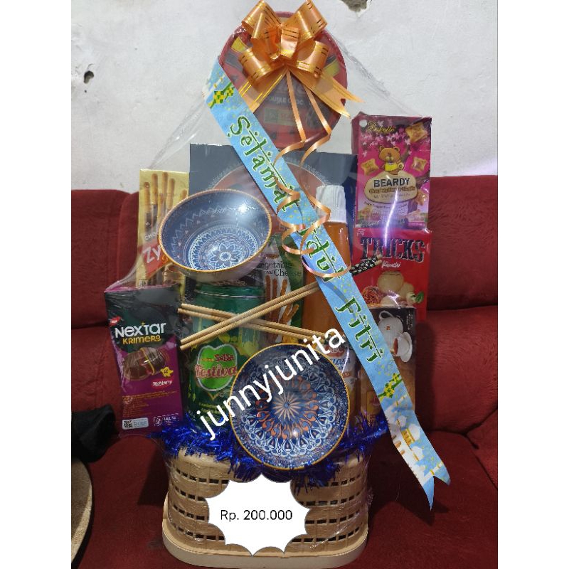 

Parsel 217.000 free kartu ucapan