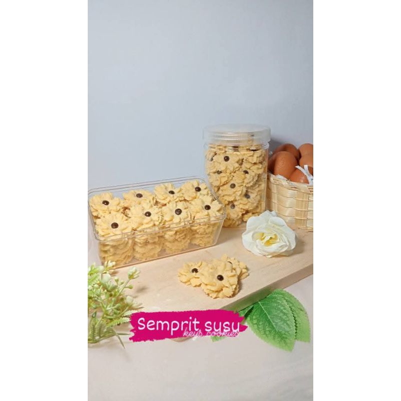 

Kue Kering Semprit Coklat/Kue Semprit/Cemilan/Kue Lebaran/Parcel Lebaran