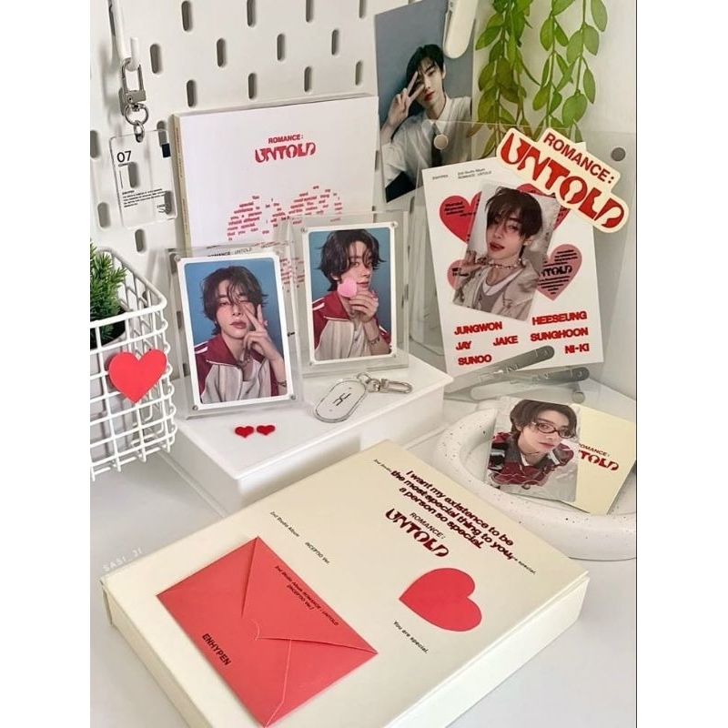 

BUKU MENGGAMBAR