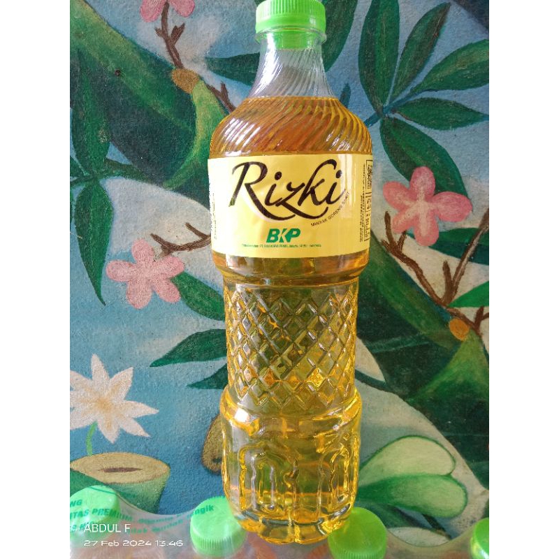 

Minyak Goreng Rizqi by BKP Kemasan Botol 800ml