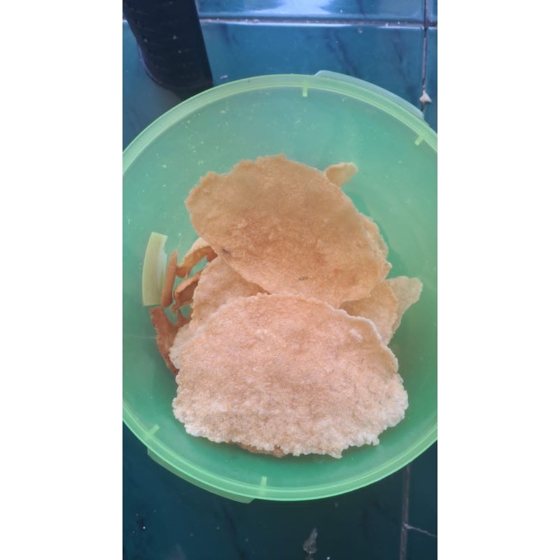 

opak singkong/ kecimpring mentah renyah enak dan gurih 1kg