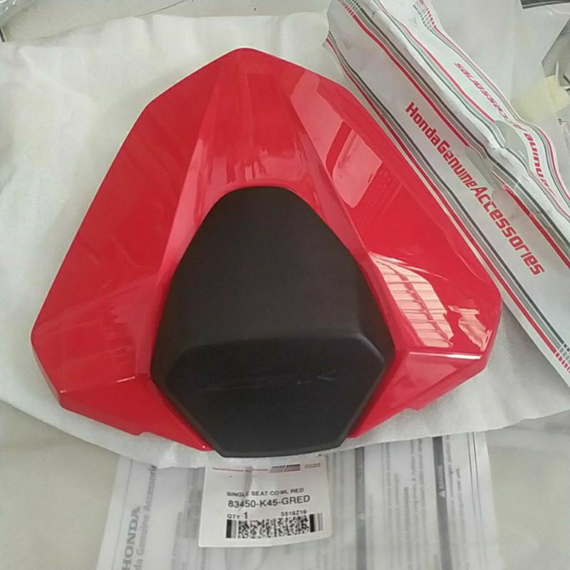 SINGLE SEAT COWL RED NEW HONDA CBR 150R 83450-K45-GRED ORIGINAL AHM
