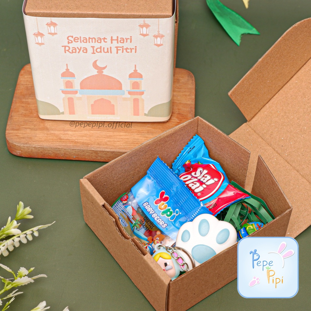 

Paket Snack Box Lebaran Hadiah Parcel Cemilan Hampers Idul Fitri Paket Bingkisan Makanan Unik Anak