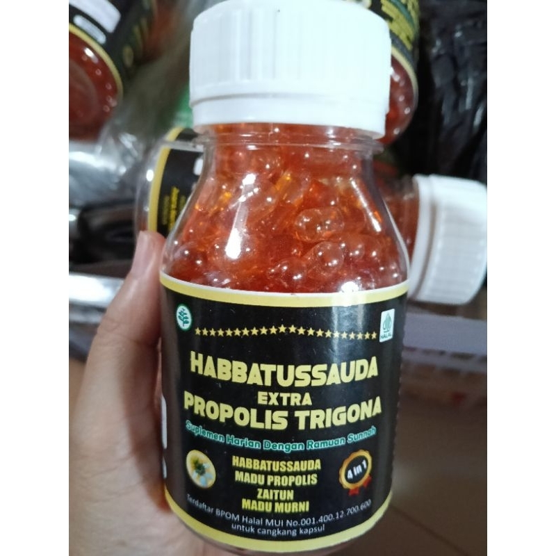 Kapsul Habbatussauda habatusauda habatussauda extra propolis trigona isi 200 kapsul
