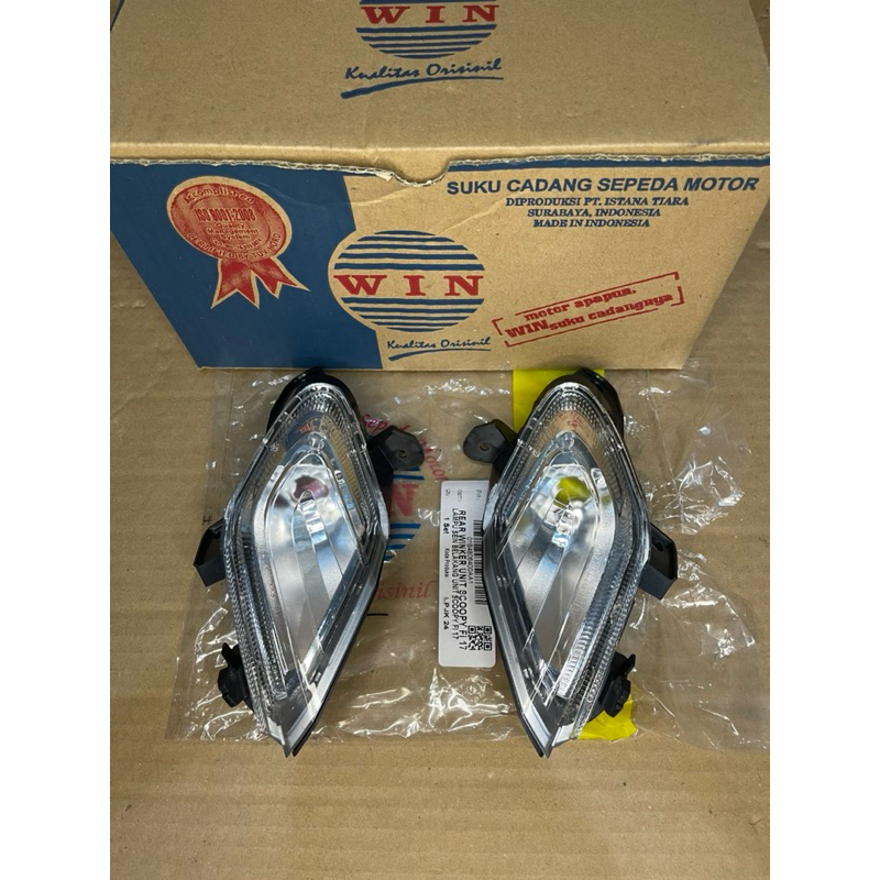 LAMPU SEN BELAKANG SCOOPY FI 2017 WIN