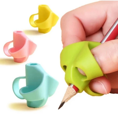 

Alat Pensil / Grip Pencil / Pegangan Pensil Untuk Anak Belajar Menulis AL