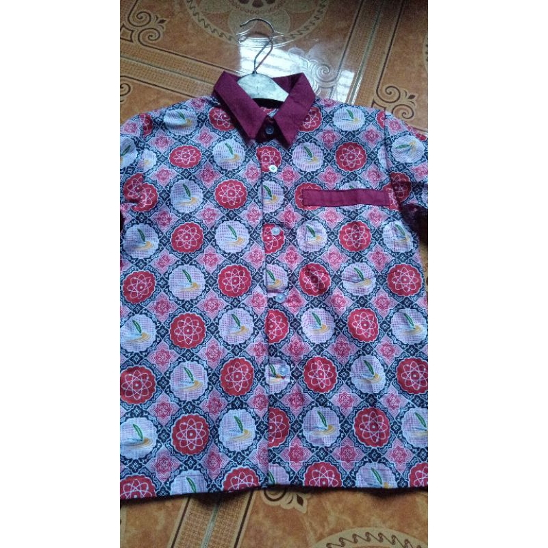 Kain Batik sekolah JSIT merah untuk SD sekolah dasar