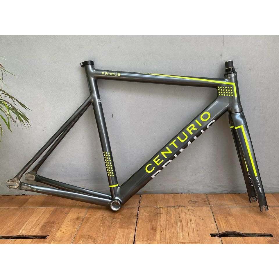 Frameset Centurio Primus size 54 handcrafted in Italy, fork full carbon, include headset & seatclamp
